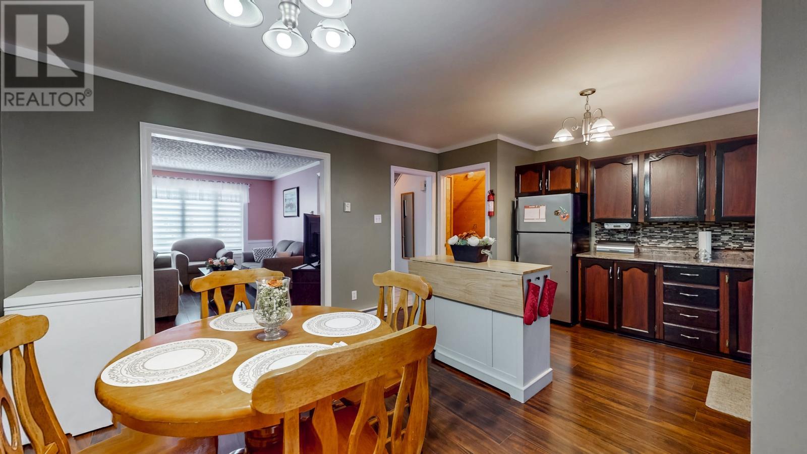 92 Watson Crescent, St. John'S, NL