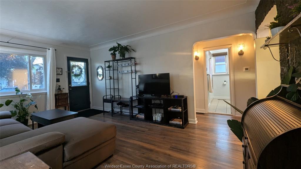 1982 Westminster, Windsor, ON