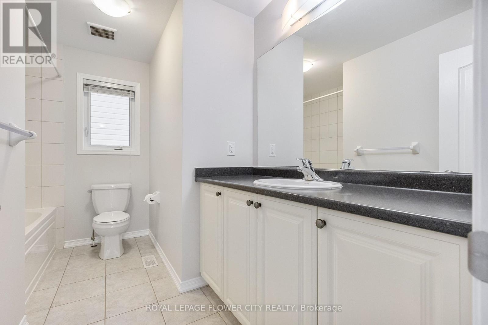 25 Munro Circle, Brant, ON