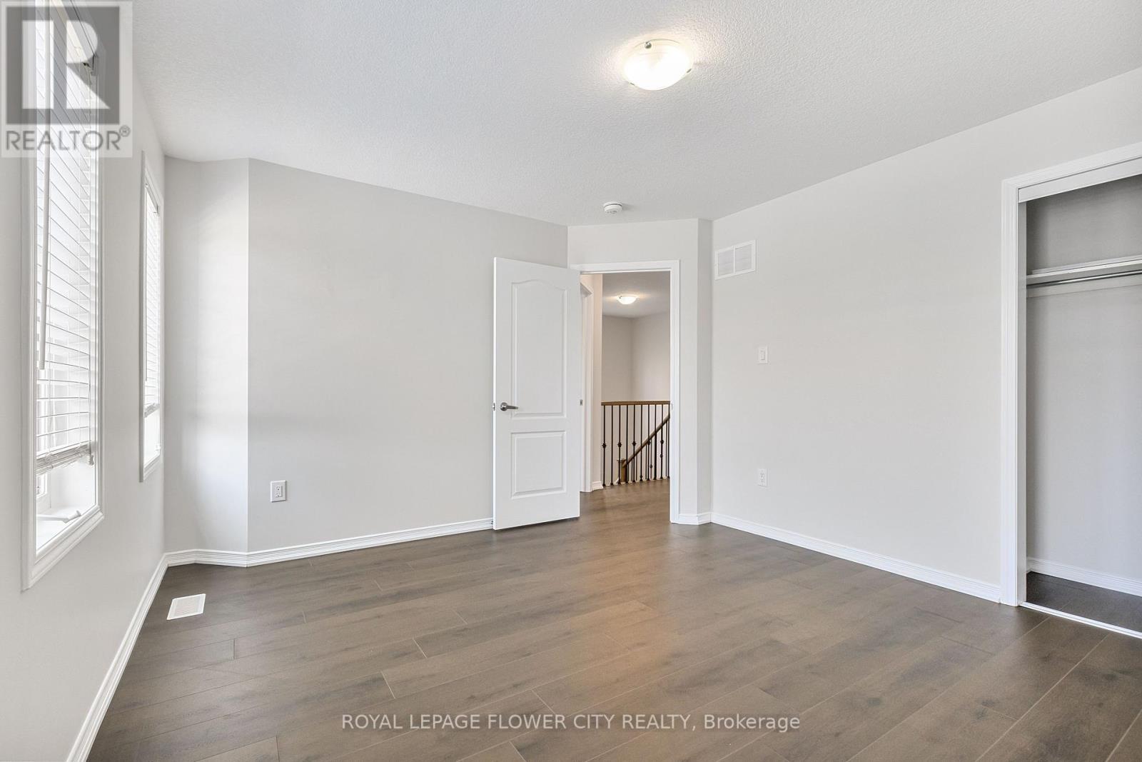 25 Munro Circle, Brant, ON