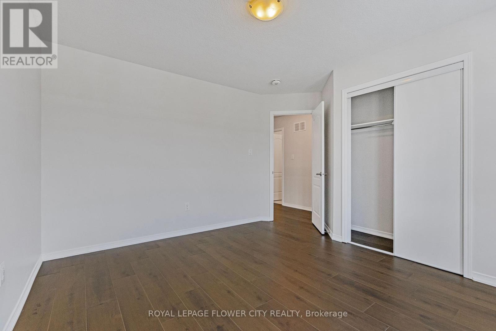 25 Munro Circle, Brant, ON