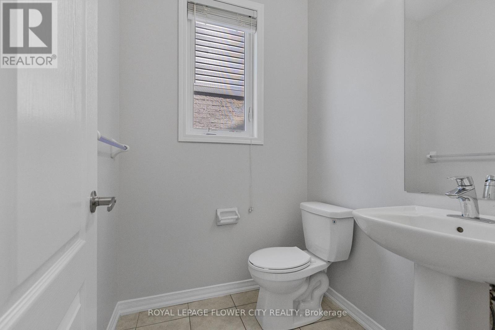 25 Munro Circle, Brant, ON