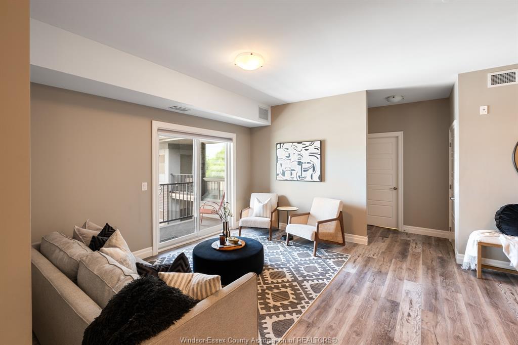 321-5840 Newman, Lasalle, ON