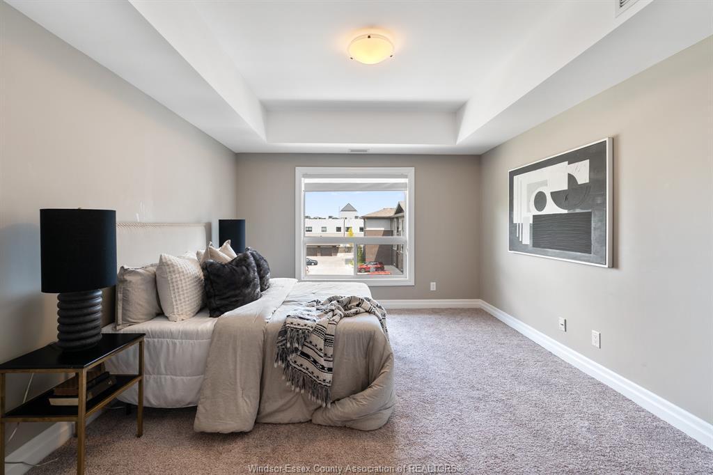 321-5840 Newman, Lasalle, ON