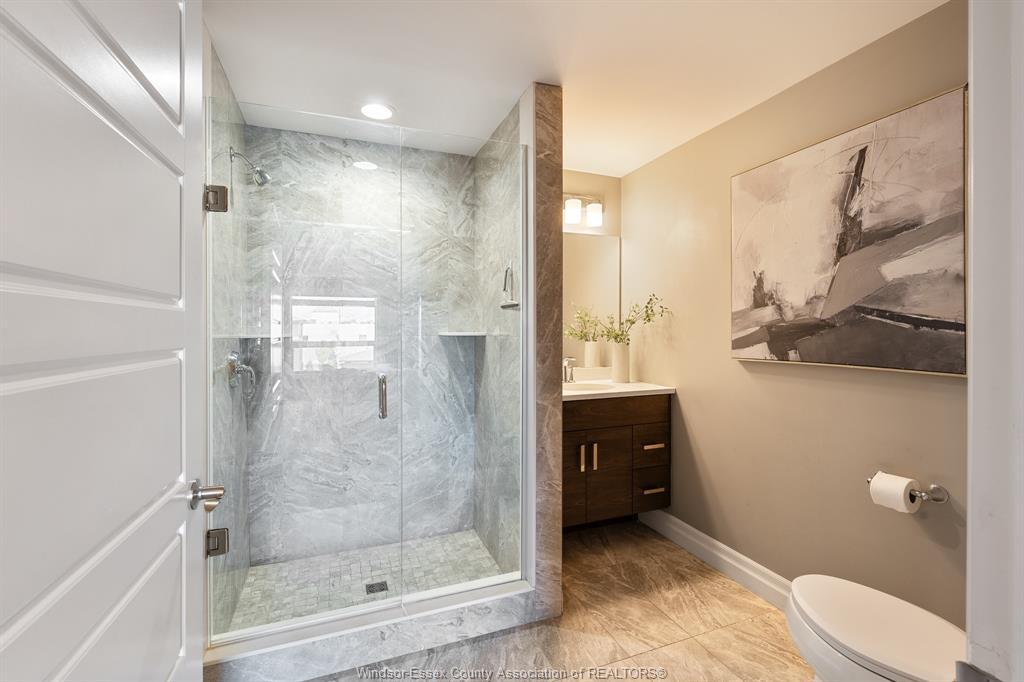 321-5840 Newman, Lasalle, ON