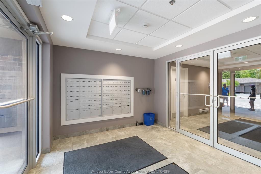 321-5840 Newman, Lasalle, ON