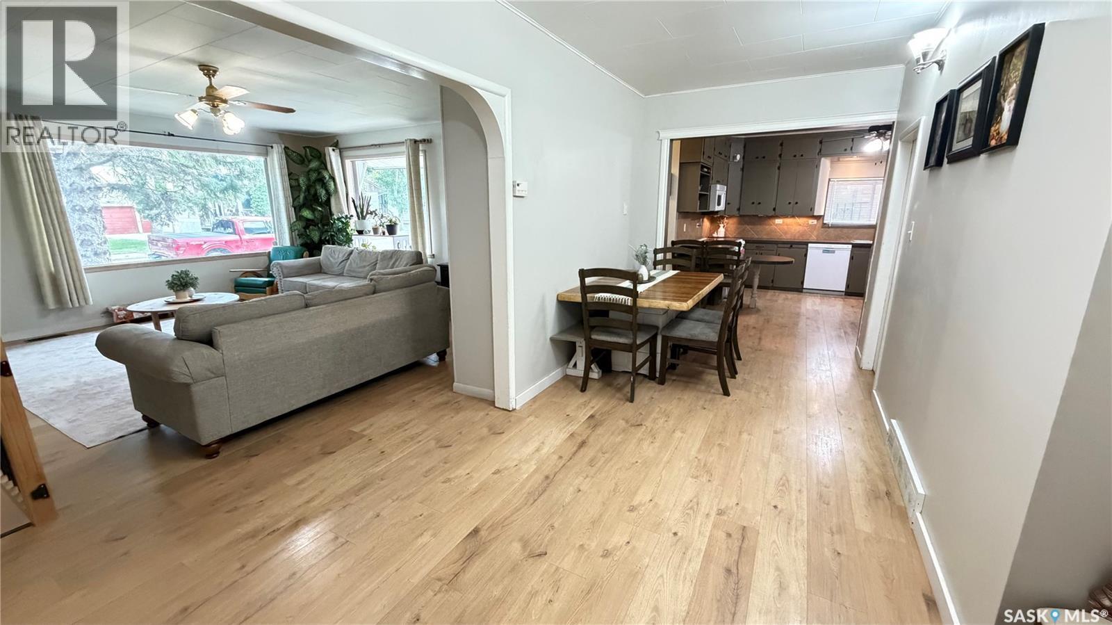 103 Walsh Street, Maple Creek, SK
