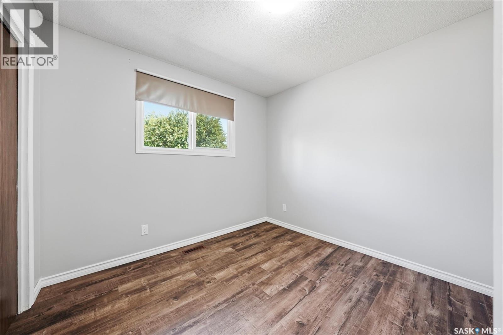 106 Sclandens Place, Saskatoon, SK