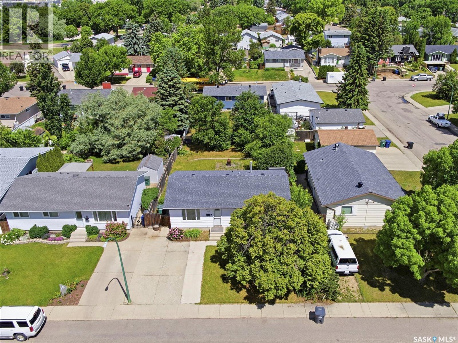 106 Sclandens Place, Saskatoon, SK