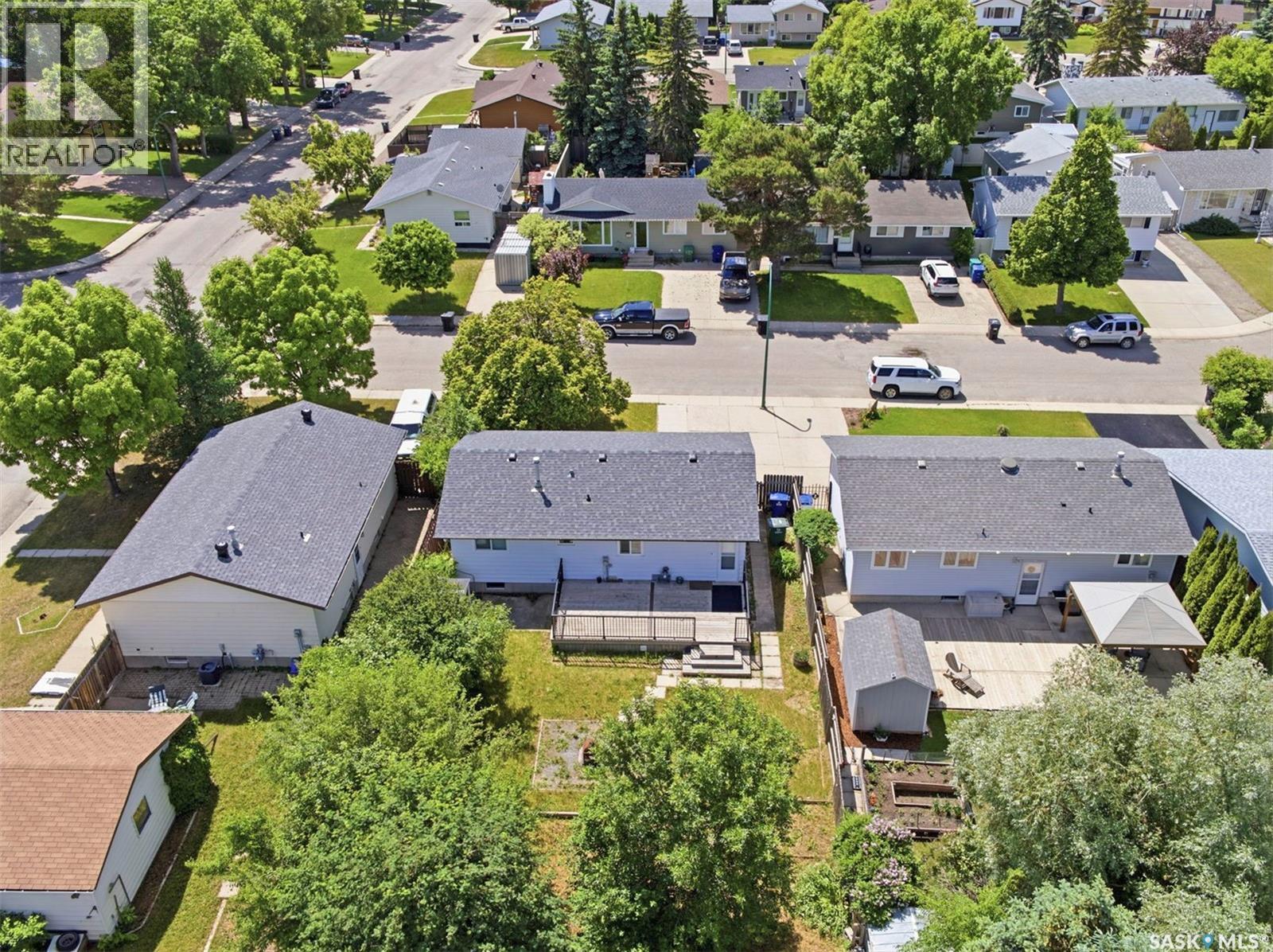 106 Sclandens Place, Saskatoon, SK