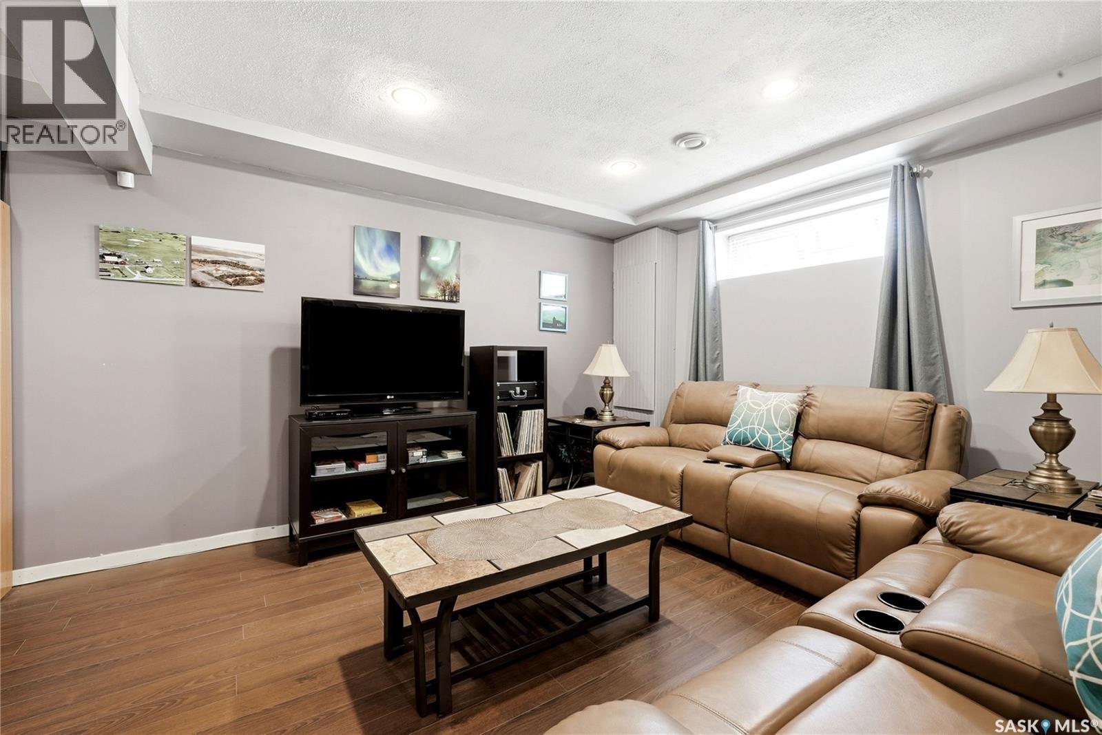15 4101 Preston Crescent, Regina, SK
