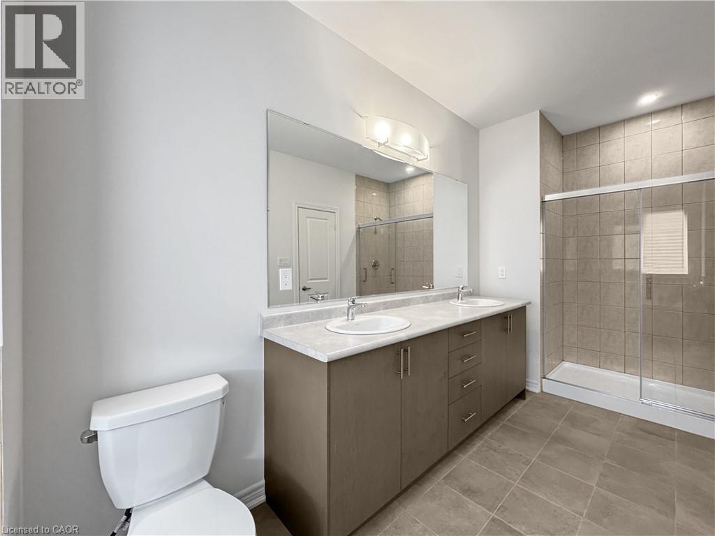 PRIMARY ENSUITE - 82 Gledhill Crescent, Cambridge, ON - Indoor Photo Showing Bathroom