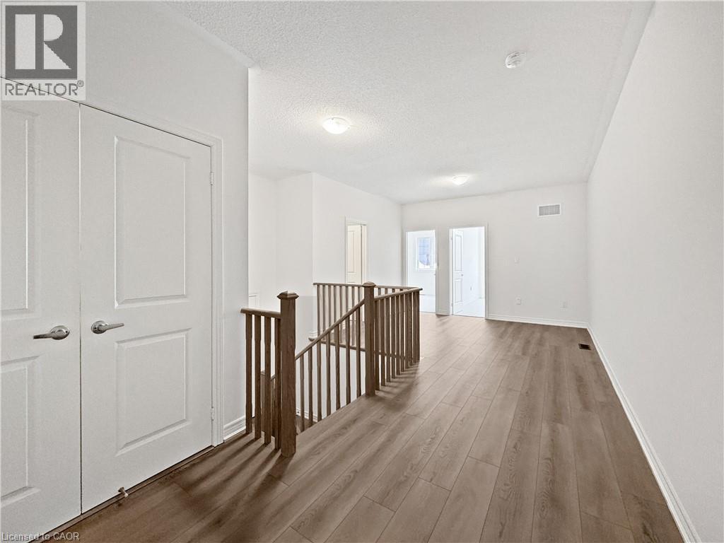 SECOND FLOOR OEPN AREA - 82 Gledhill Crescent, Cambridge, ON - Indoor Photo Showing Other Room