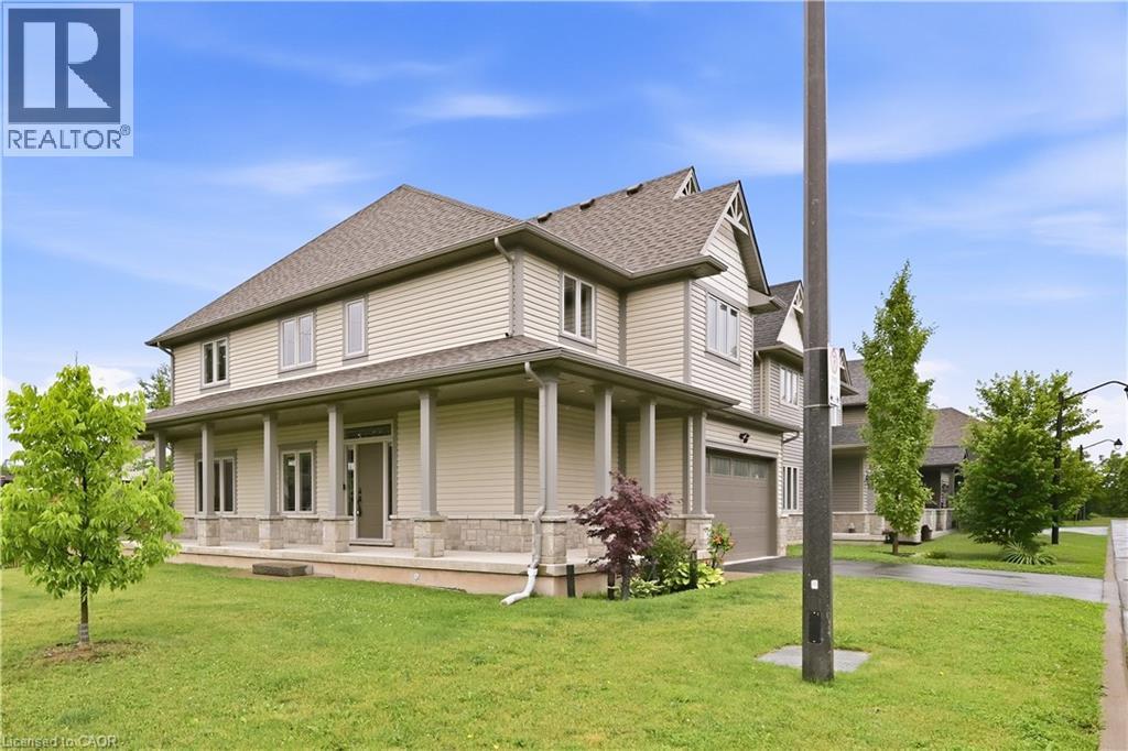 1 Lindsay Way, Grimsby, ON - Outdoor With Deck Patio Veranda