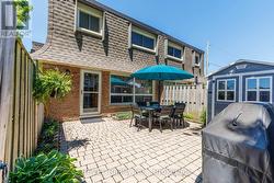 104 - 5 WOODLAWN COURT Grimsby (Grimsby Beach), ON L3M 3T4