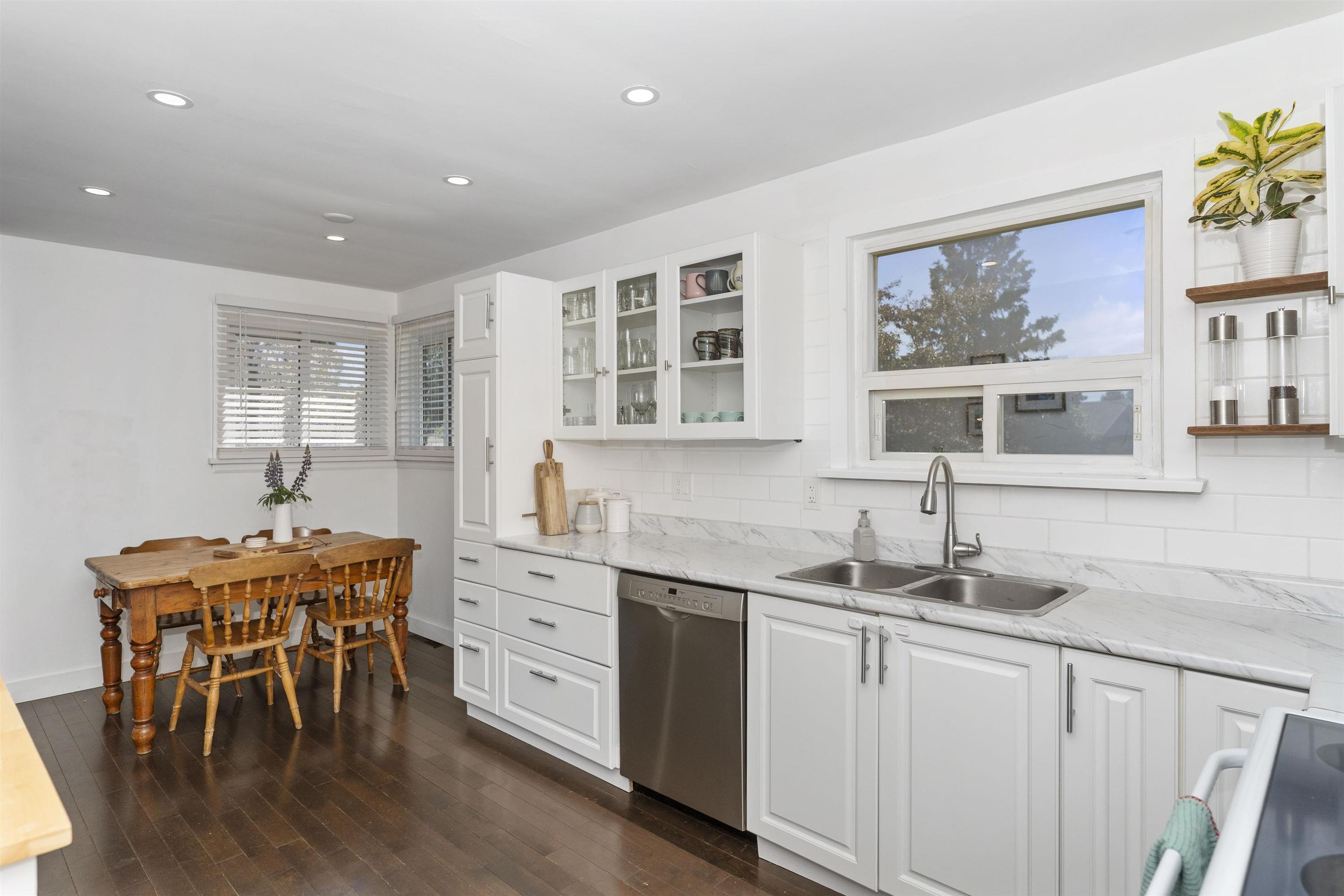 79 Vera Avenue, Thunder Bay, ON