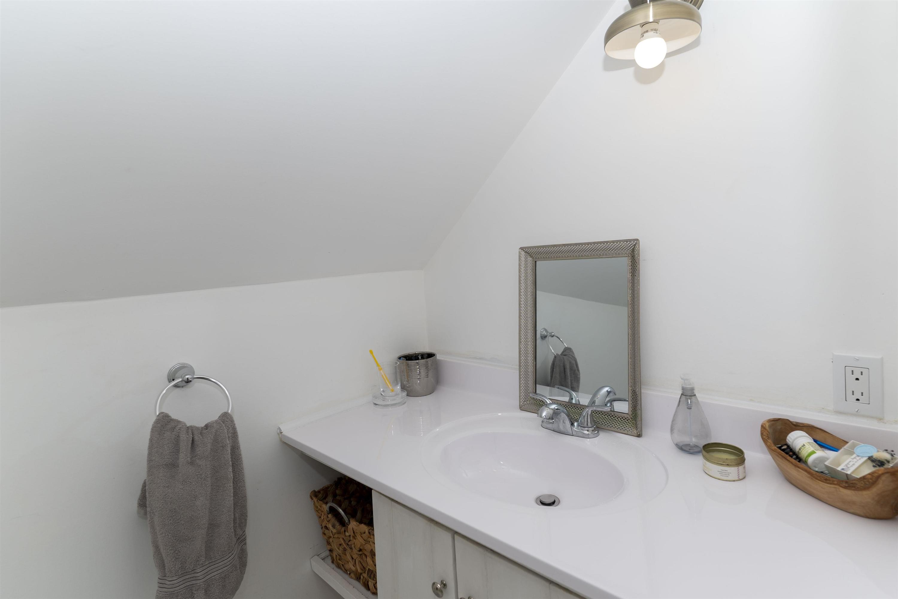 79 Vera Avenue, Thunder Bay, ON