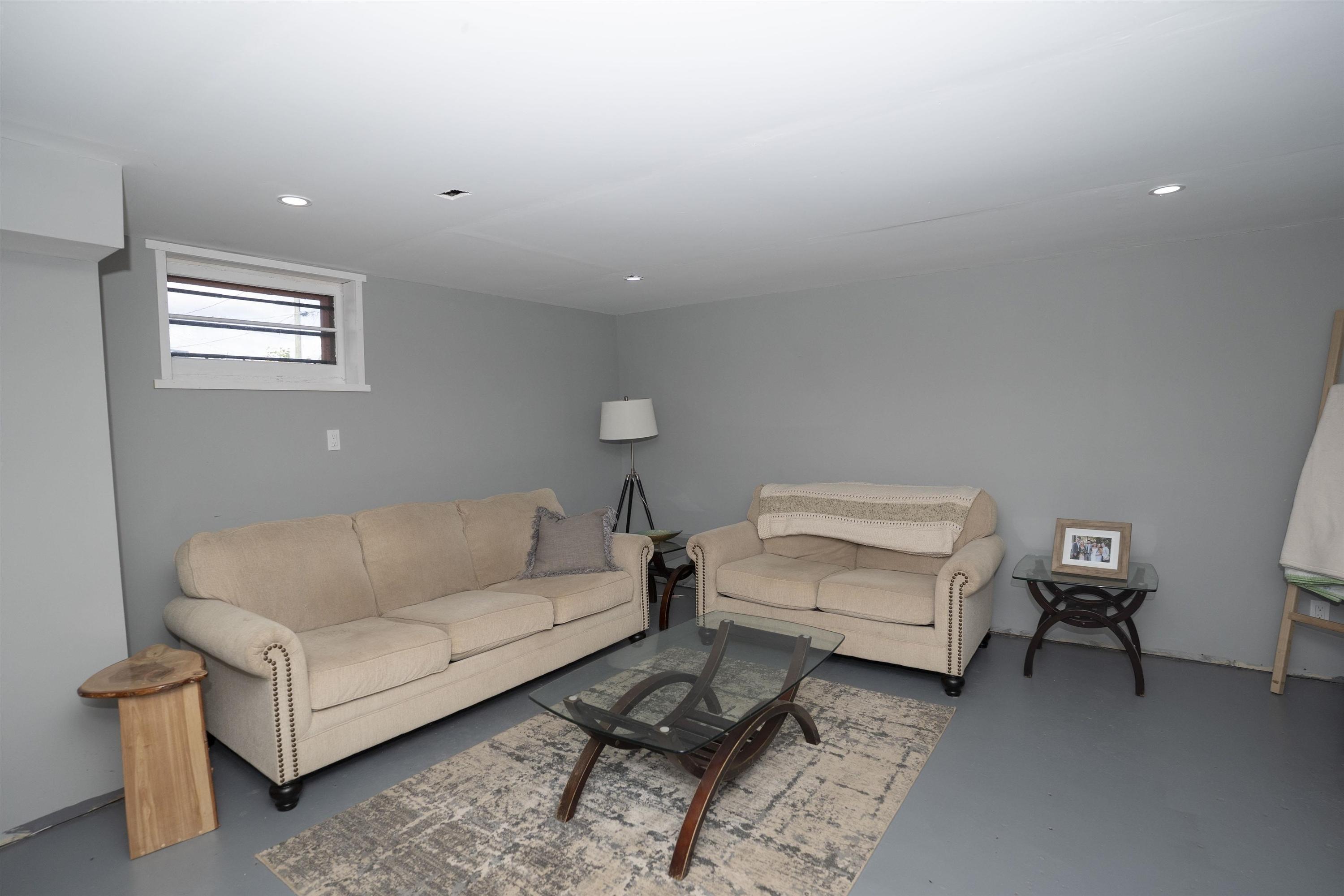 79 Vera Avenue, Thunder Bay, ON