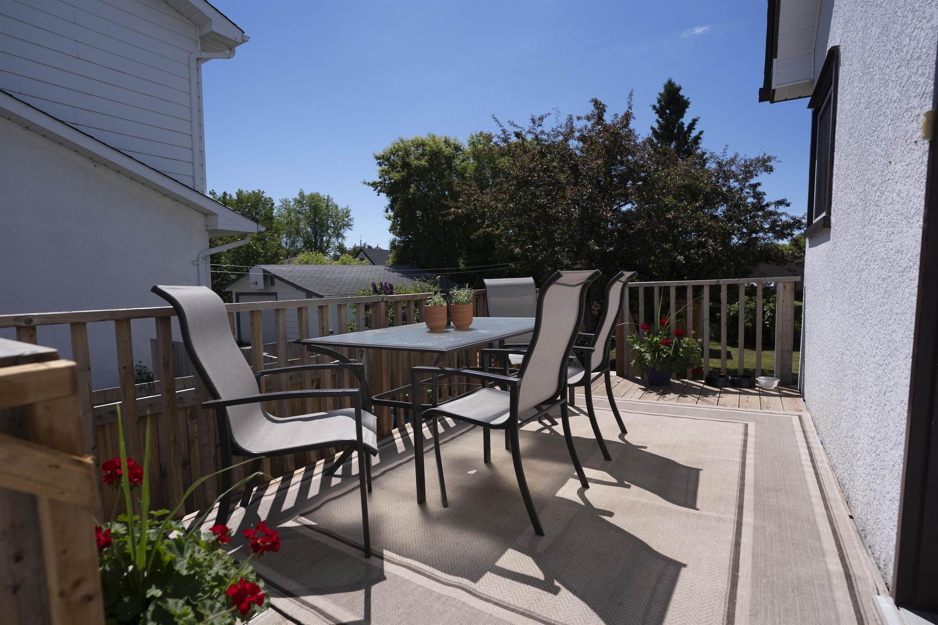 79 Vera Avenue, Thunder Bay, ON