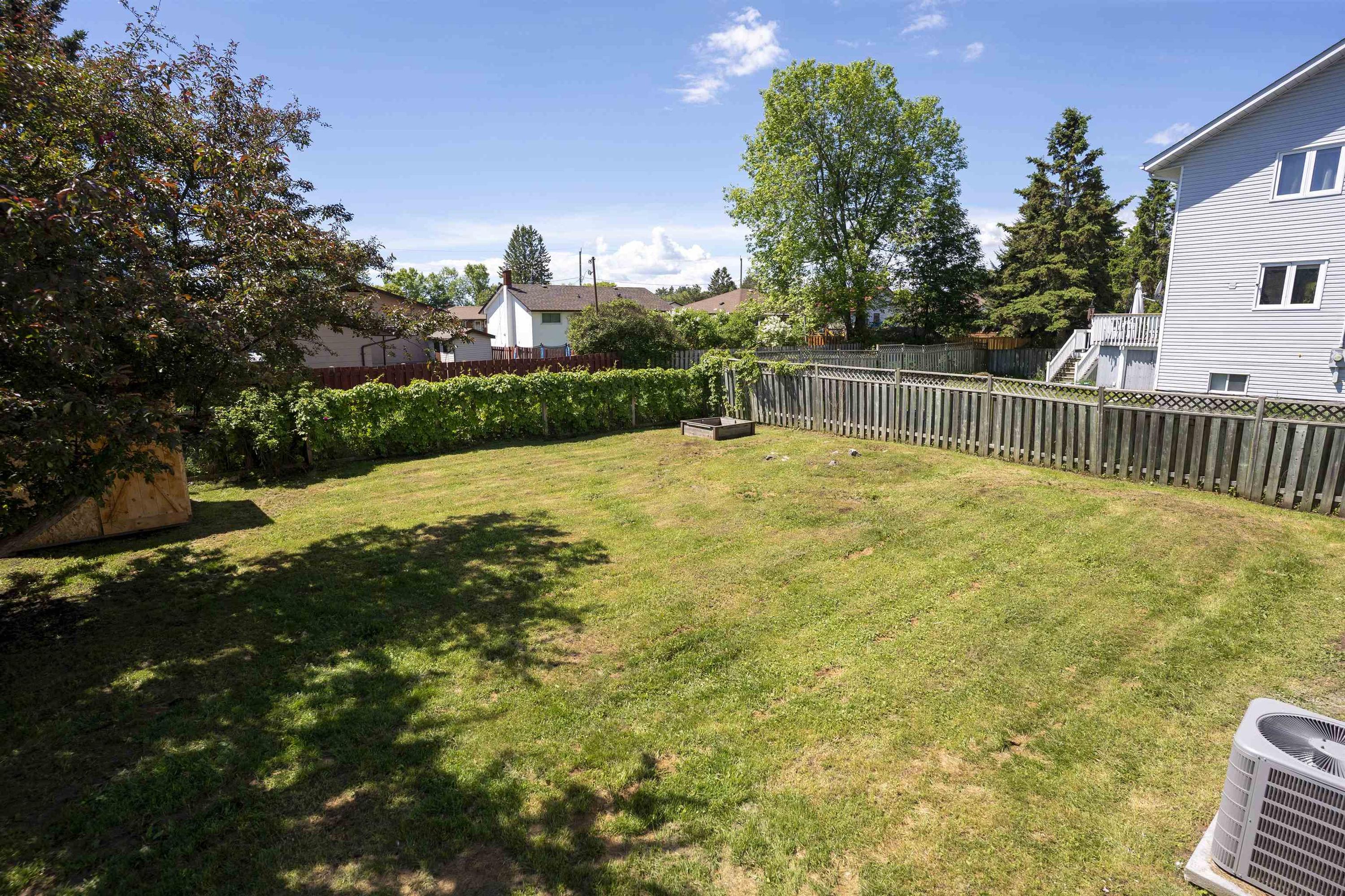 79 Vera Avenue, Thunder Bay, ON