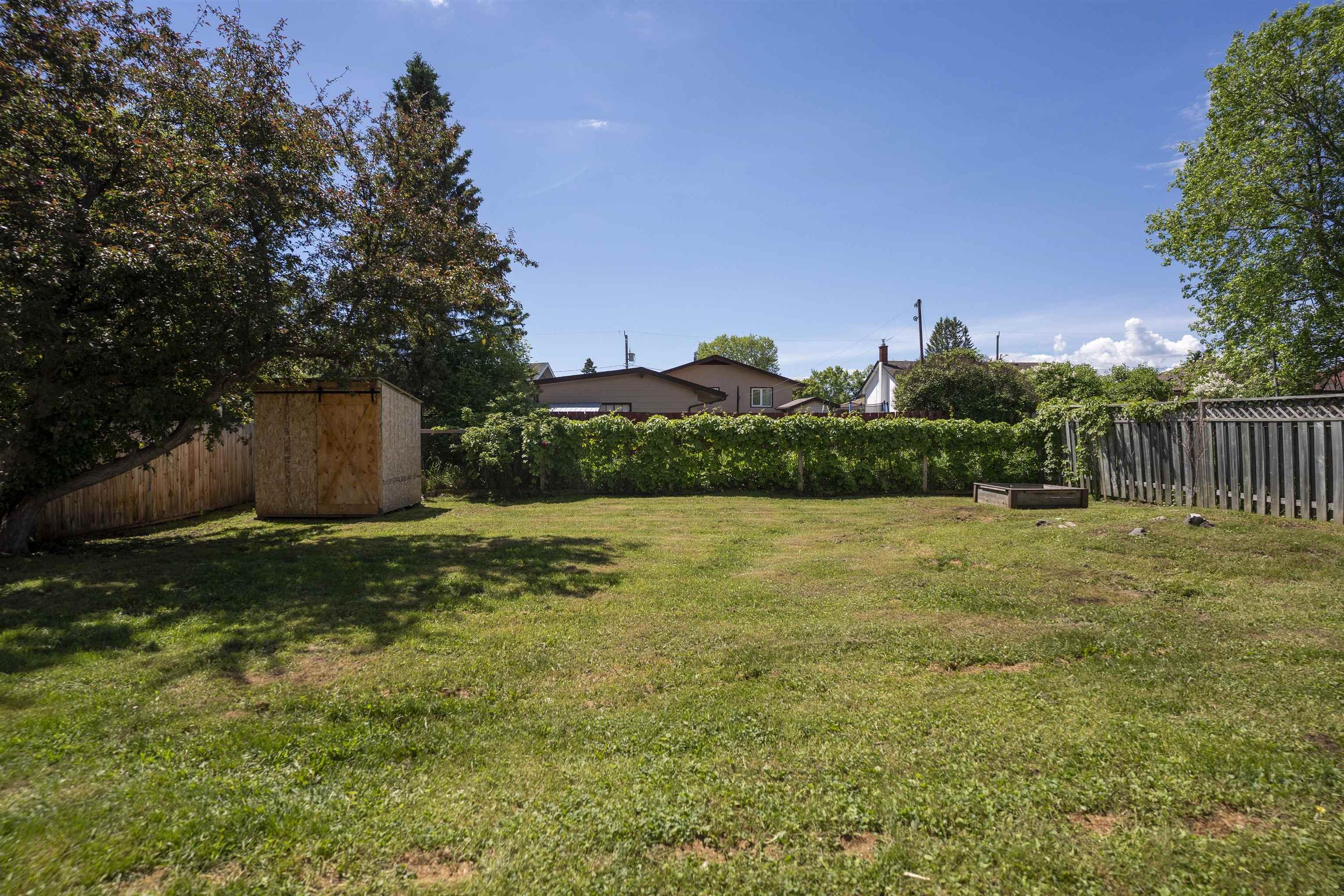 79 Vera Avenue, Thunder Bay, ON