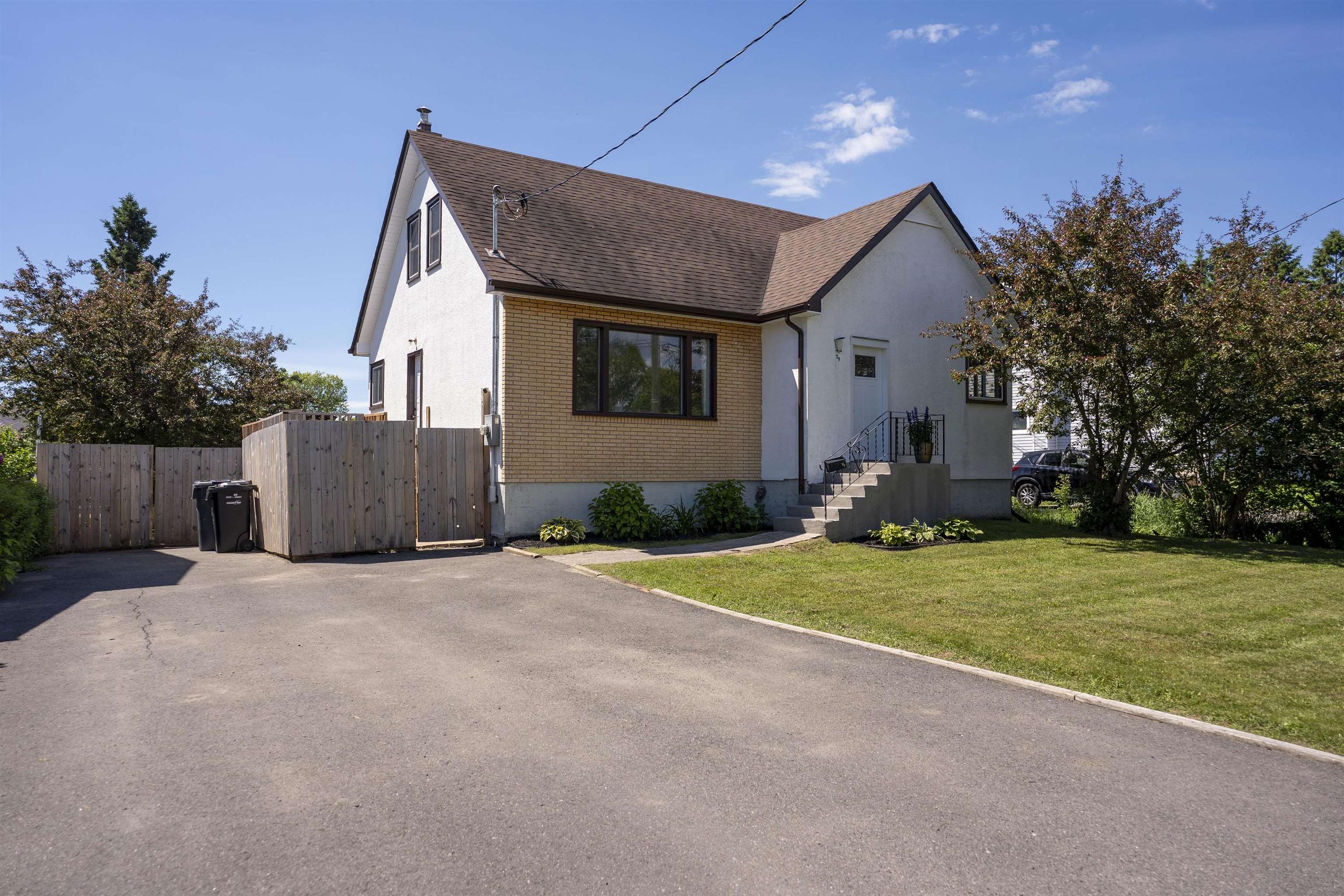 79 Vera Avenue, Thunder Bay, ON