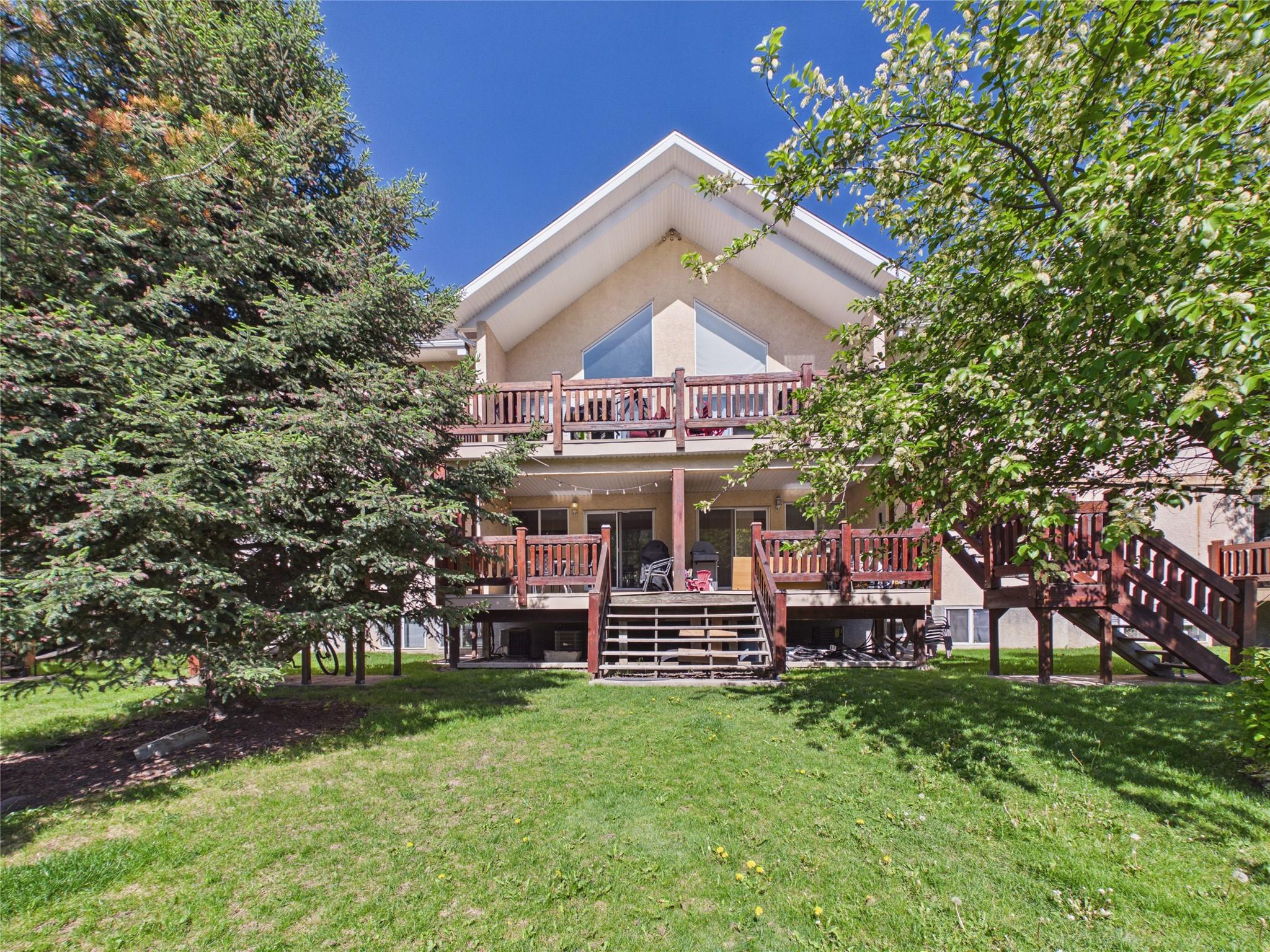 1330-1332-1300 Riverside Way, Fernie, BC