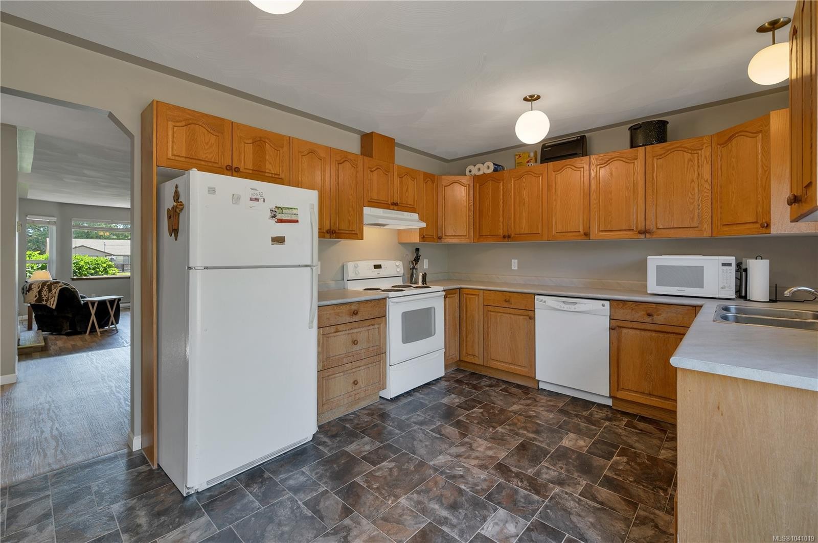 324 Parkway Dr, Campbell River, BC