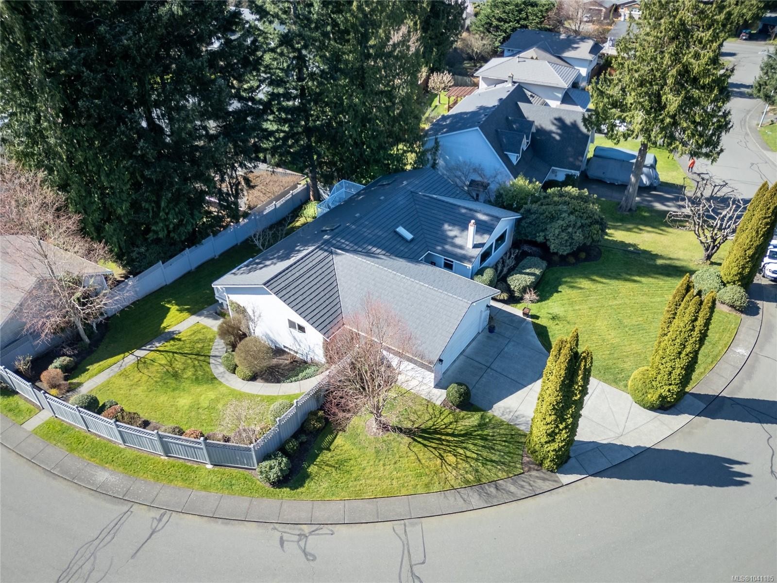 1580 Beaconsfield Cres, Comox, BC