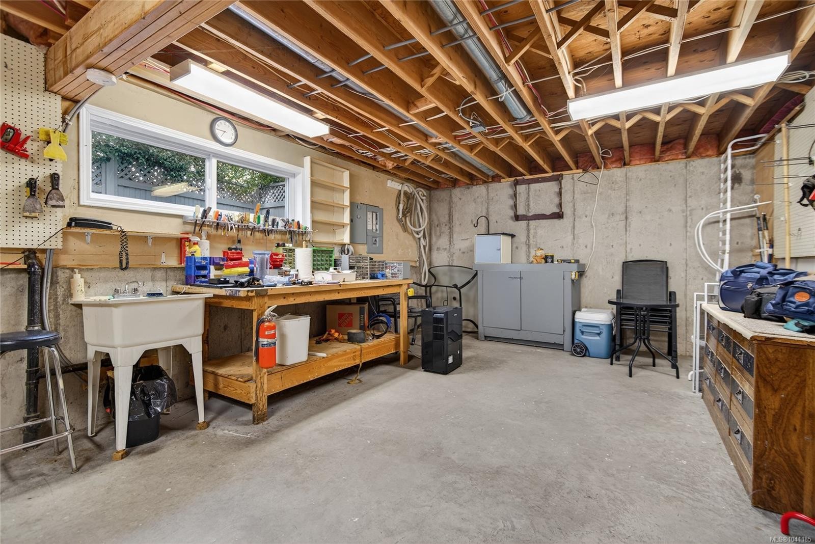 1580 Beaconsfield Cres, Comox, BC