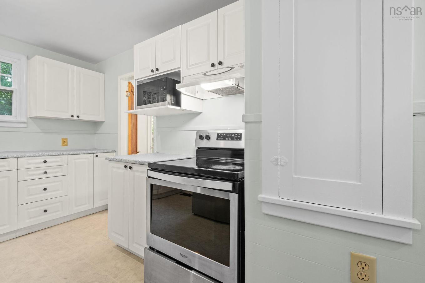6921 Chebucto Road, Halifax, NS