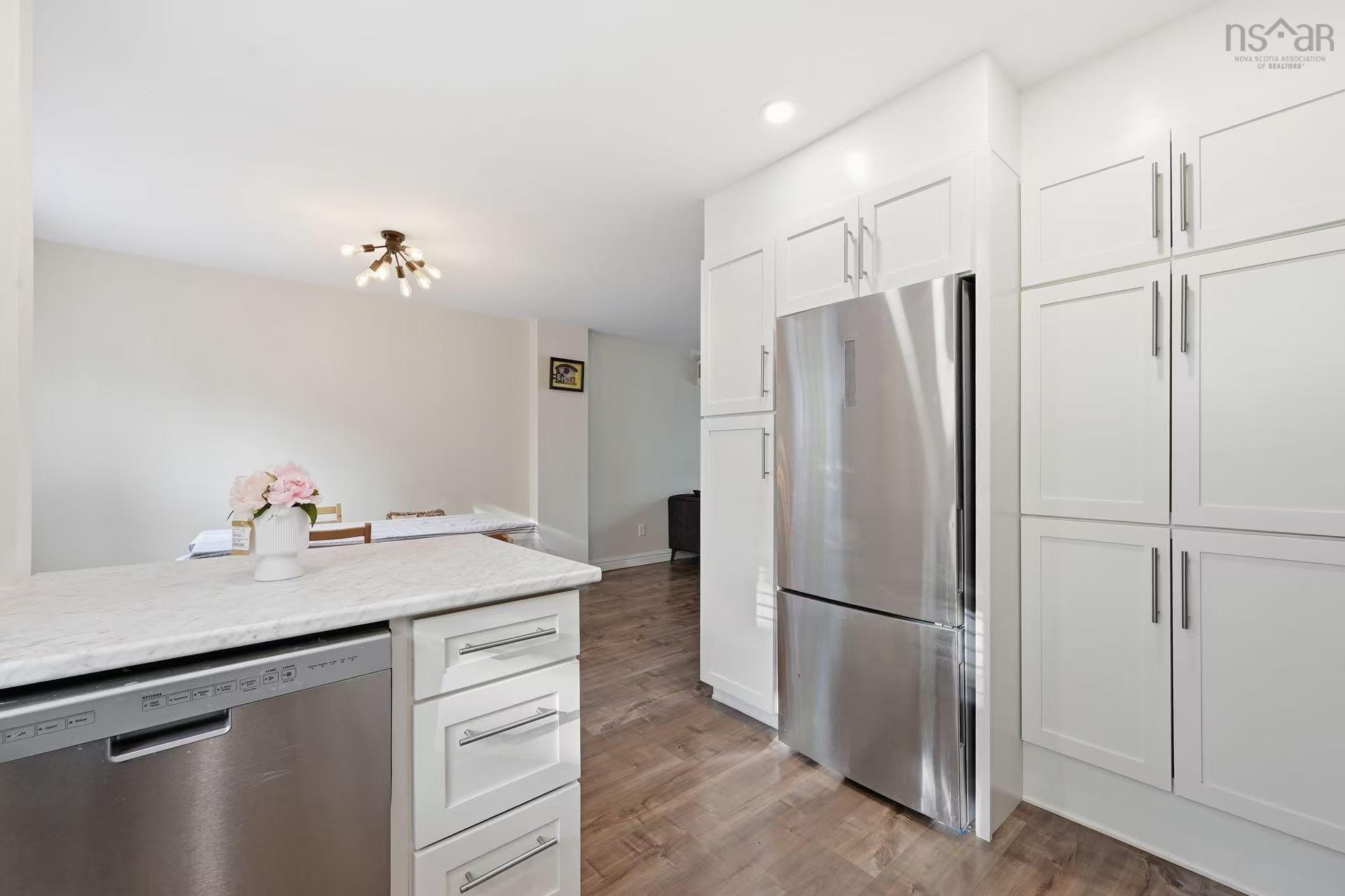 25 Dipper Crescent, Halifax, NS