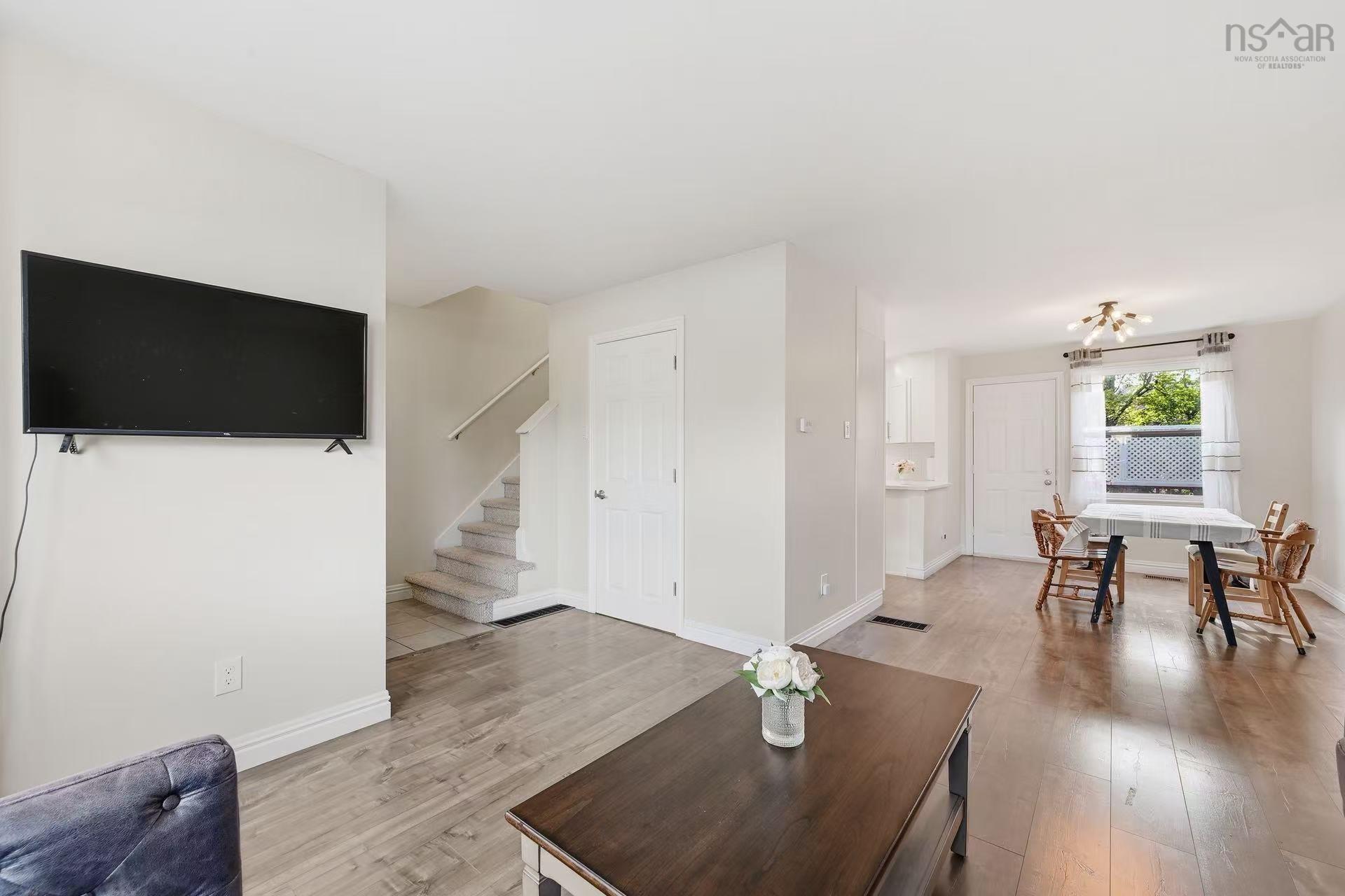 25 Dipper Crescent, Halifax, NS