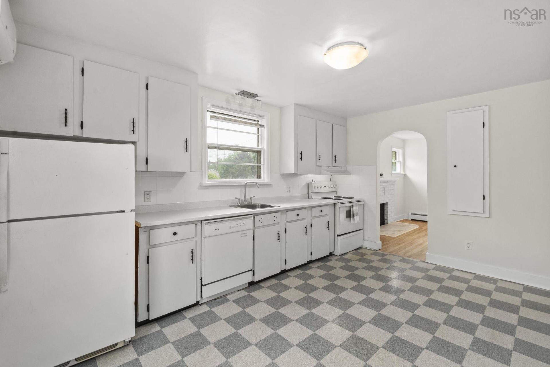 712 Herring Cove Road, Spryfield, NS