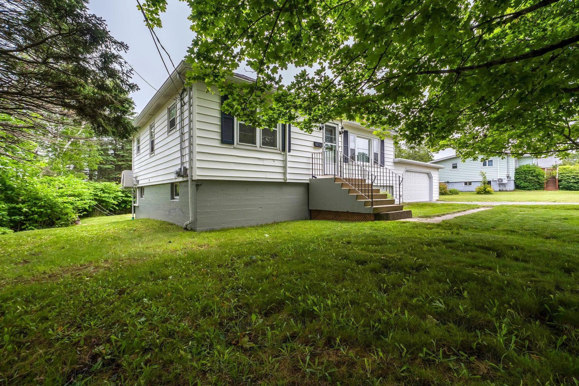 712 Herring Cove Road, Spryfield, NS