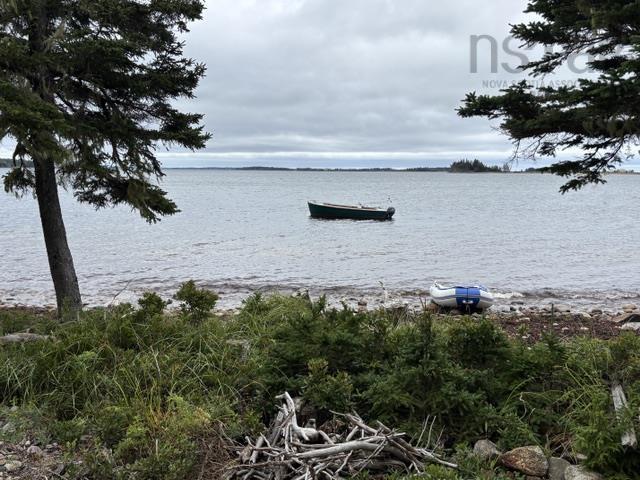 244 Zwicker Island, Indian Point, NS