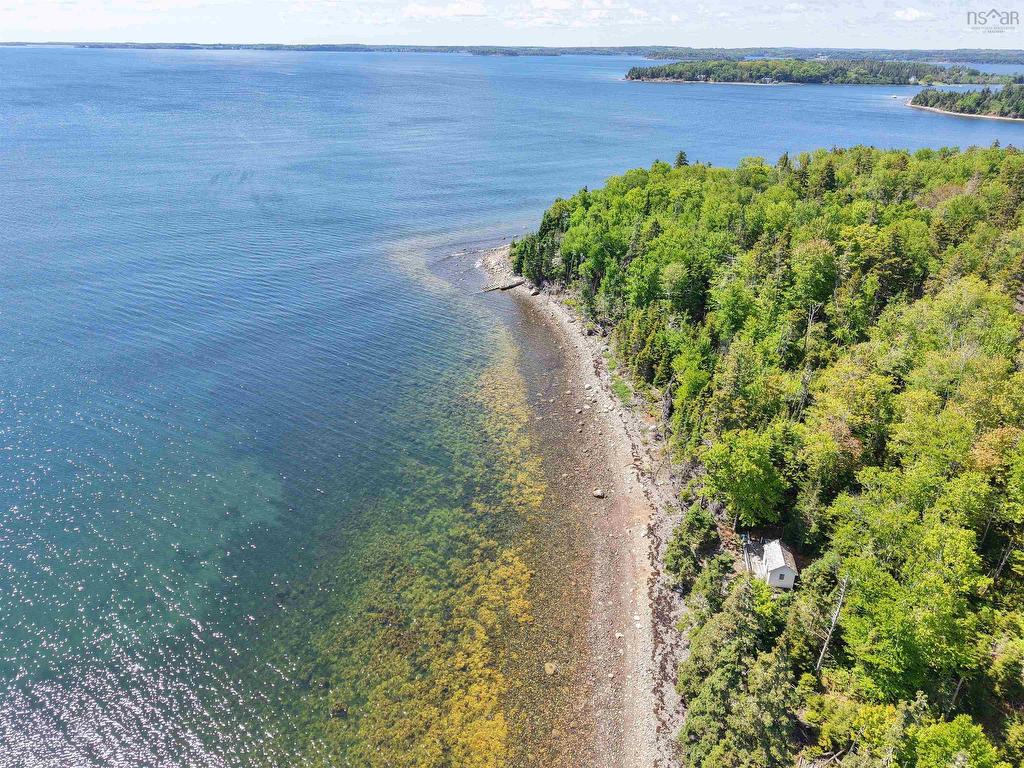 244 Zwicker Island, Indian Point, NS