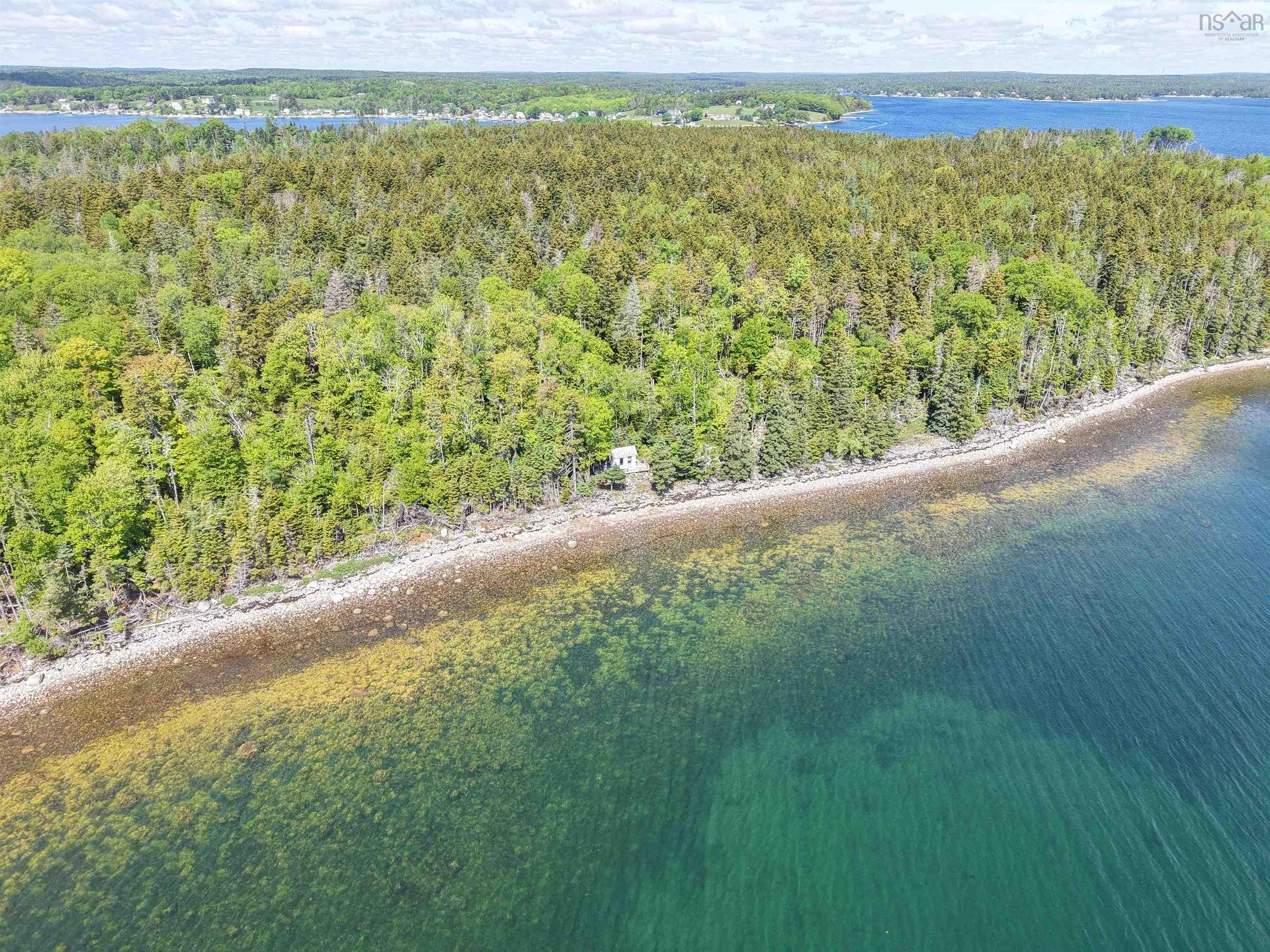 244 Zwicker Island, Indian Point, NS