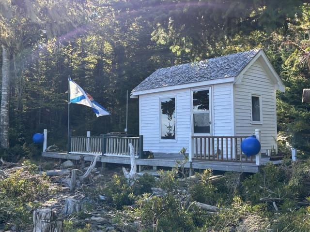 244 Zwicker Island, Indian Point, NS
