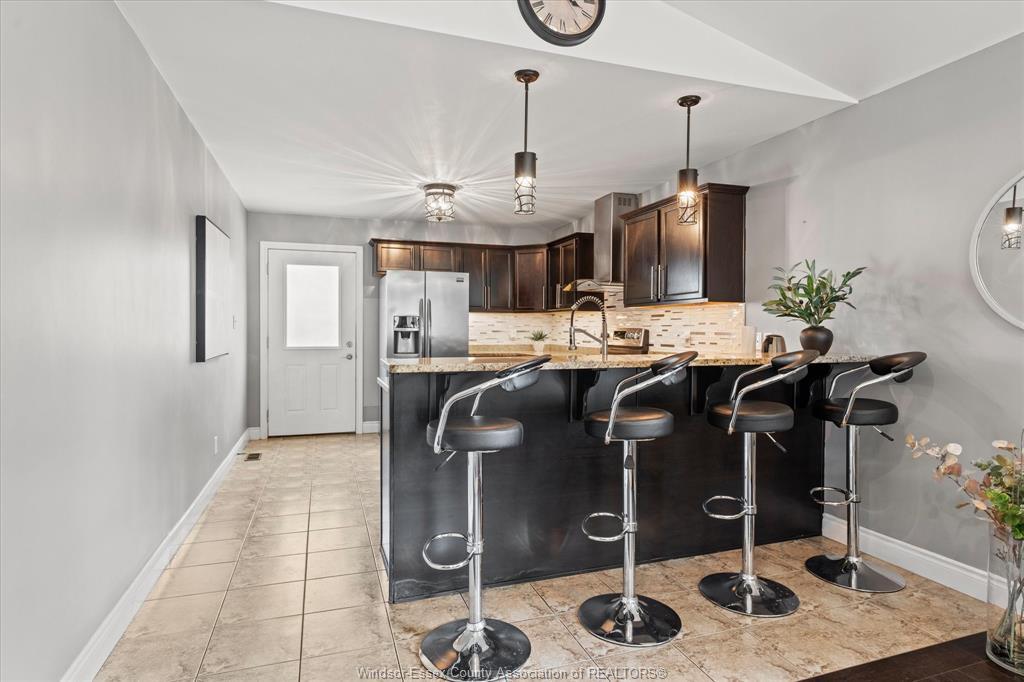 2498 Bernard, Windsor, ON