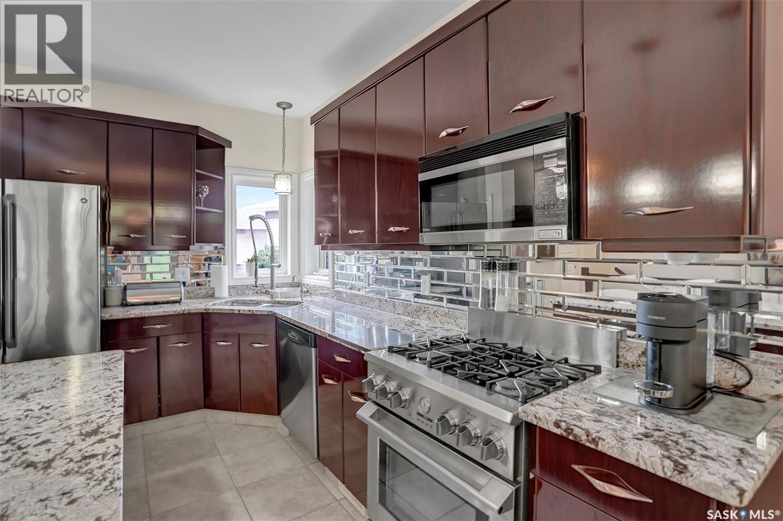 10220 Wascana Estates, Regina, SK