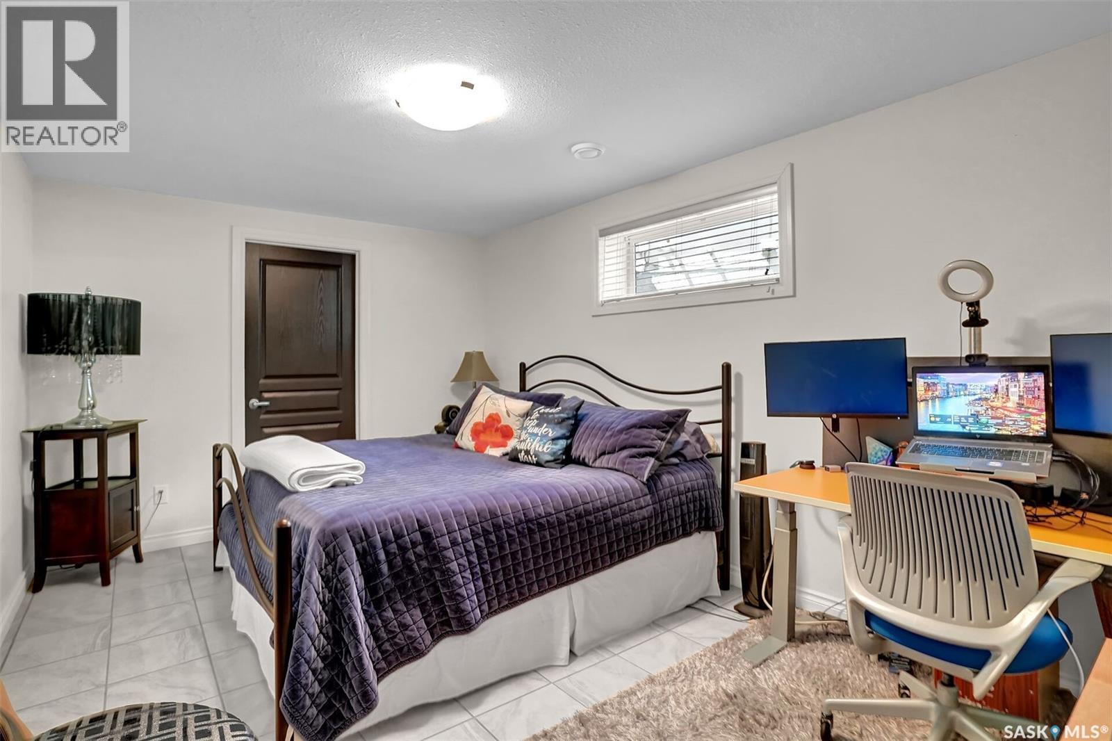 10220 Wascana Estates, Regina, SK