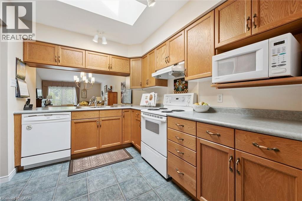 658 Ellesmere Court, Waterloo, ON