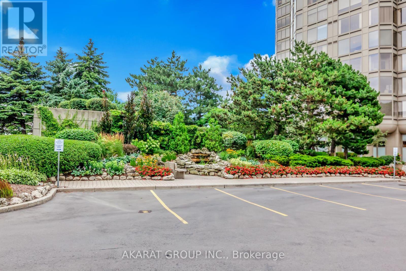 602 - 1 Palace Pier Court, Toronto, ON