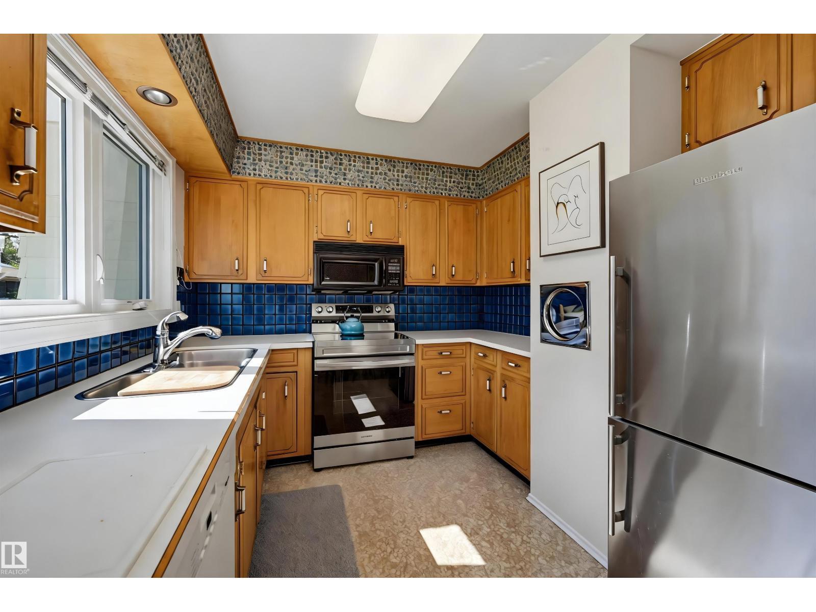 8723 137 St Nw, Edmonton, AB
