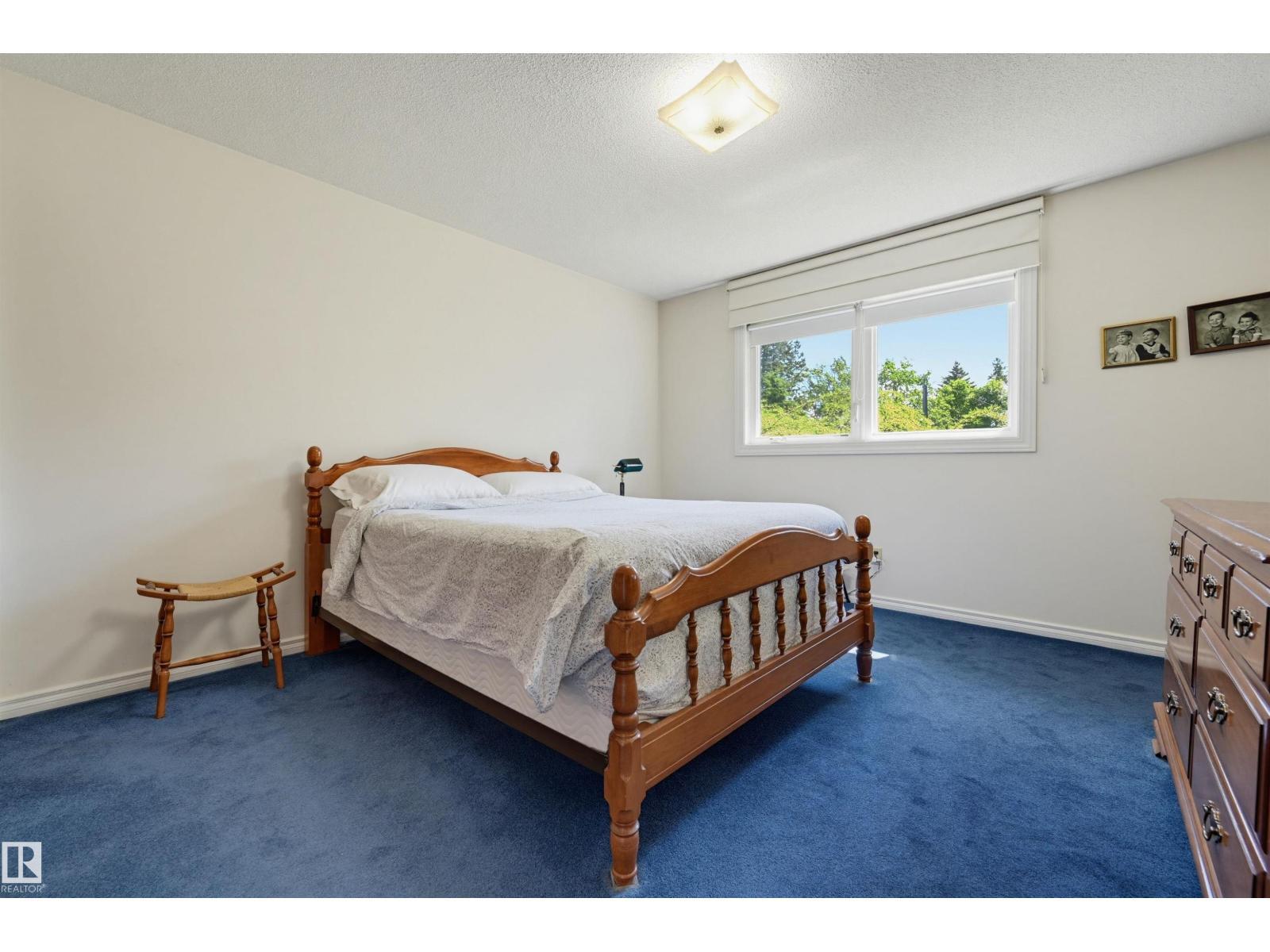 8723 137 St Nw, Edmonton, AB