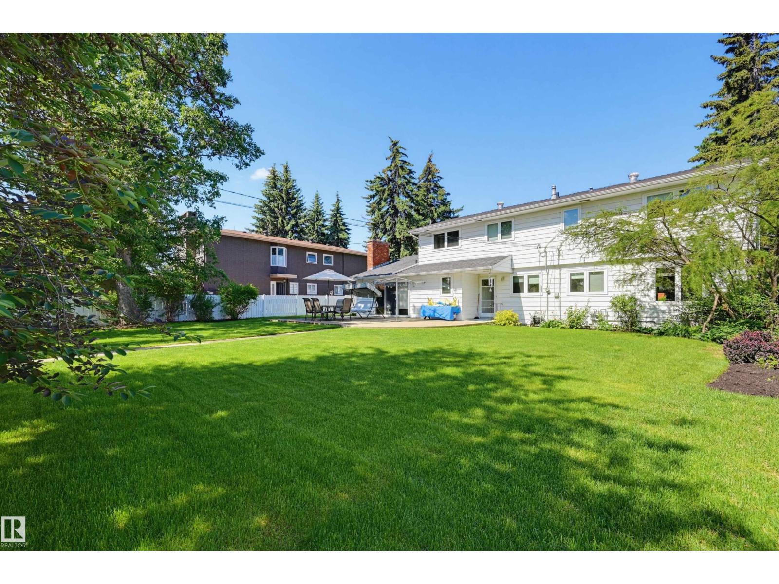 8723 137 St Nw, Edmonton, AB