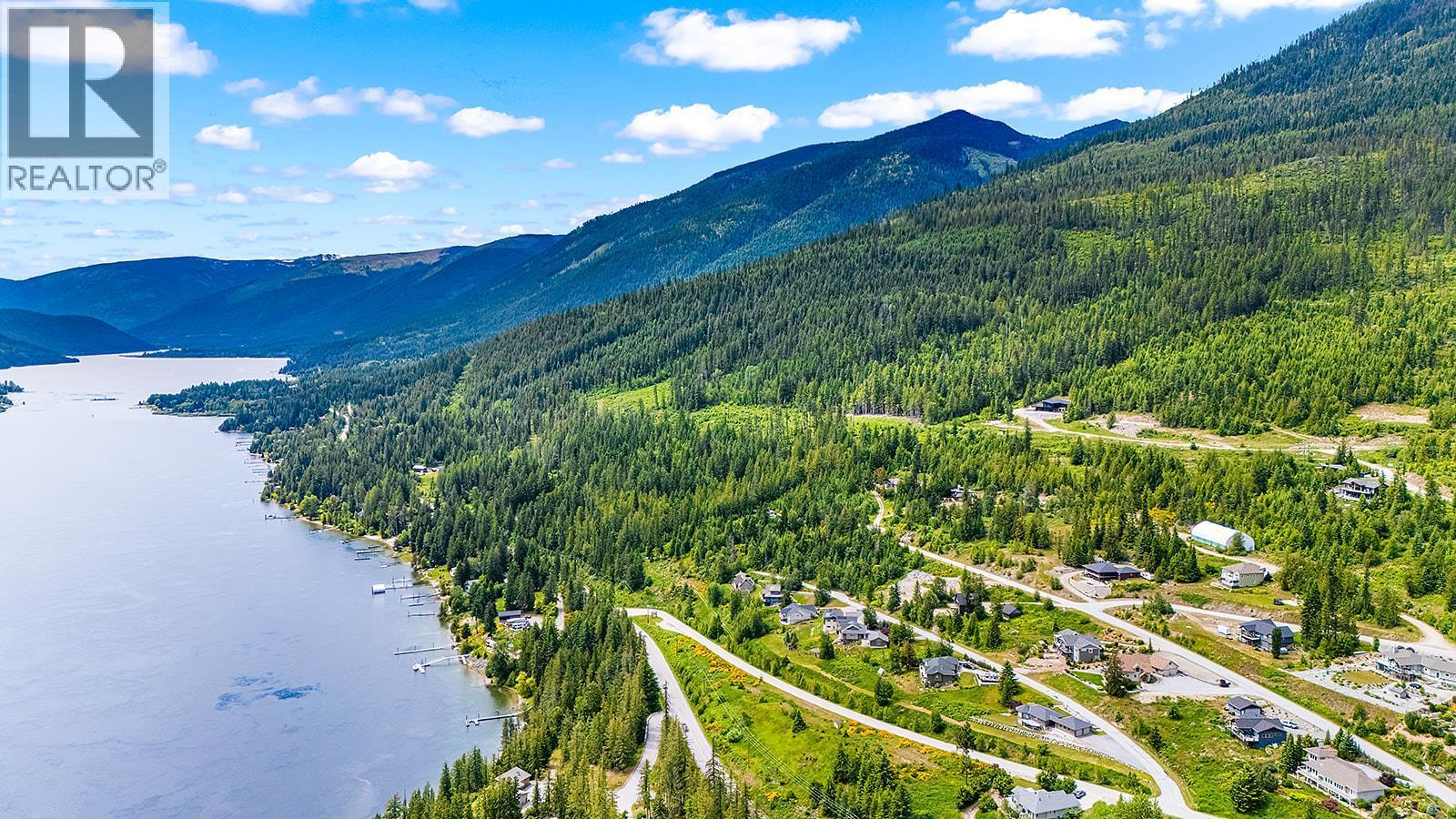6755 Eagleview Lane, Nelson, BC