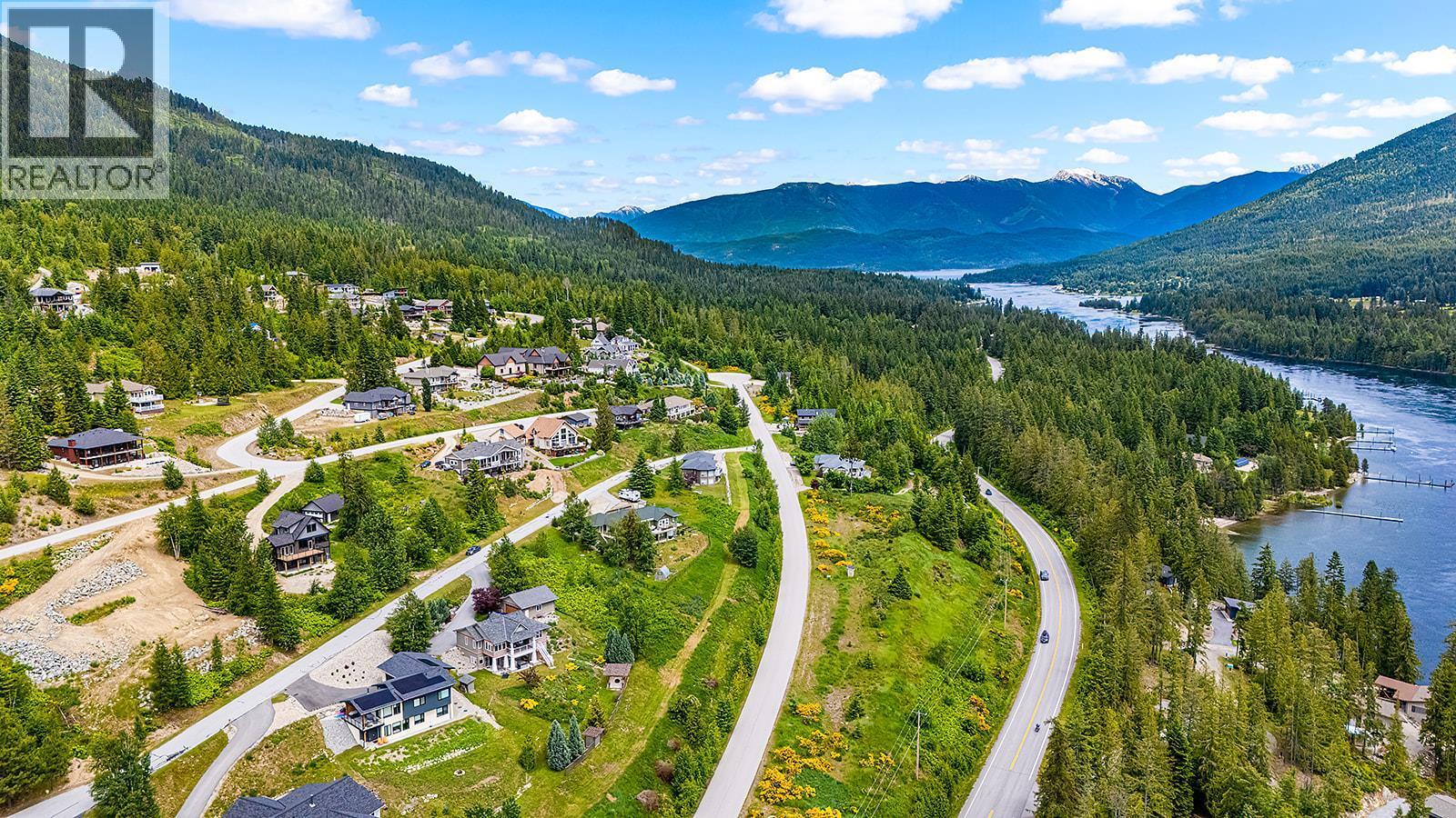 6755 Eagleview Lane, Nelson, BC