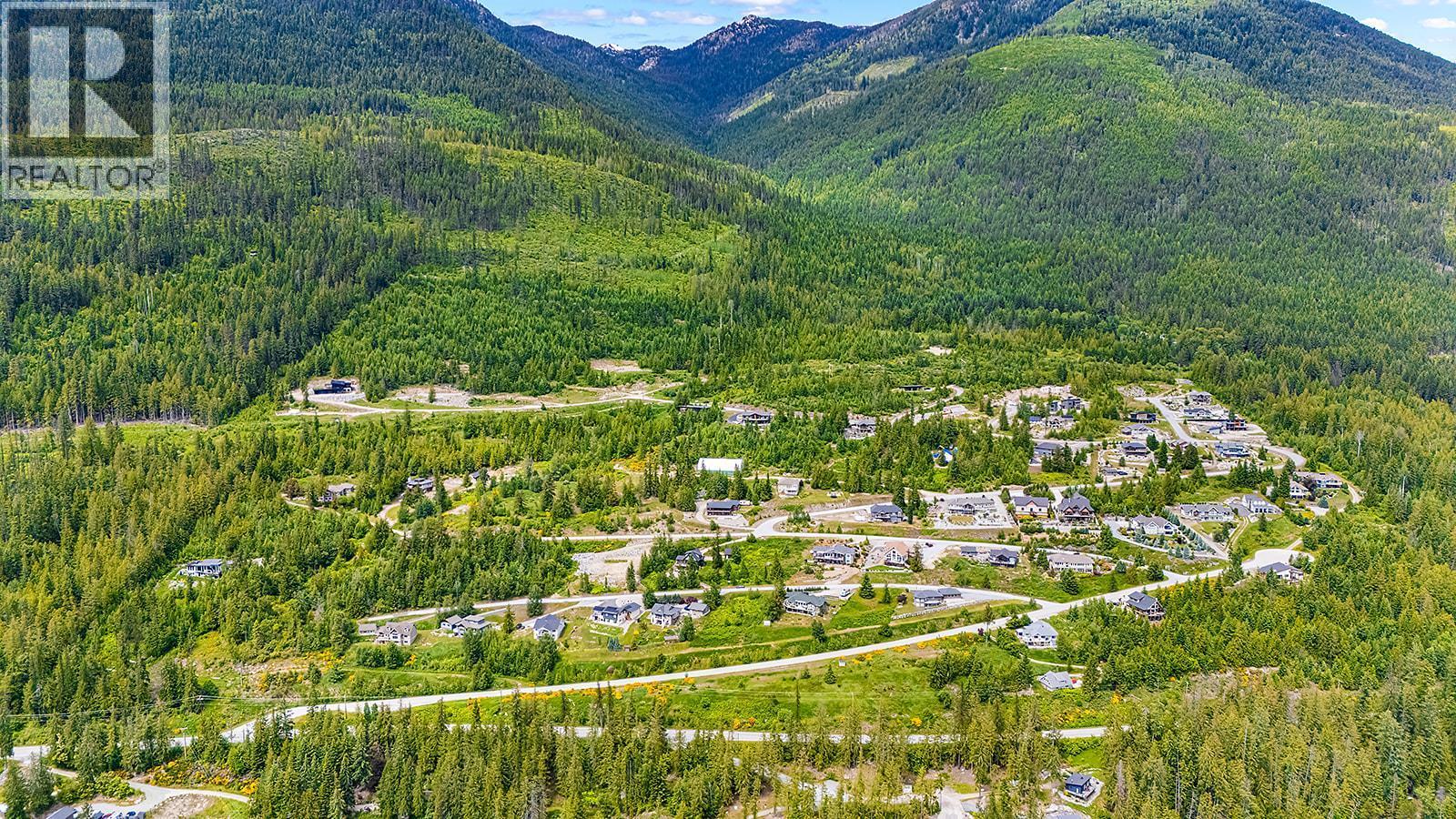 6755 Eagleview Lane, Nelson, BC